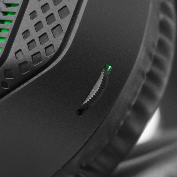 Игровая гарнитура ExeGate EX289747RUS Cosmos HS-704GL, LED-подсветка, 100–10000Гц, Черный