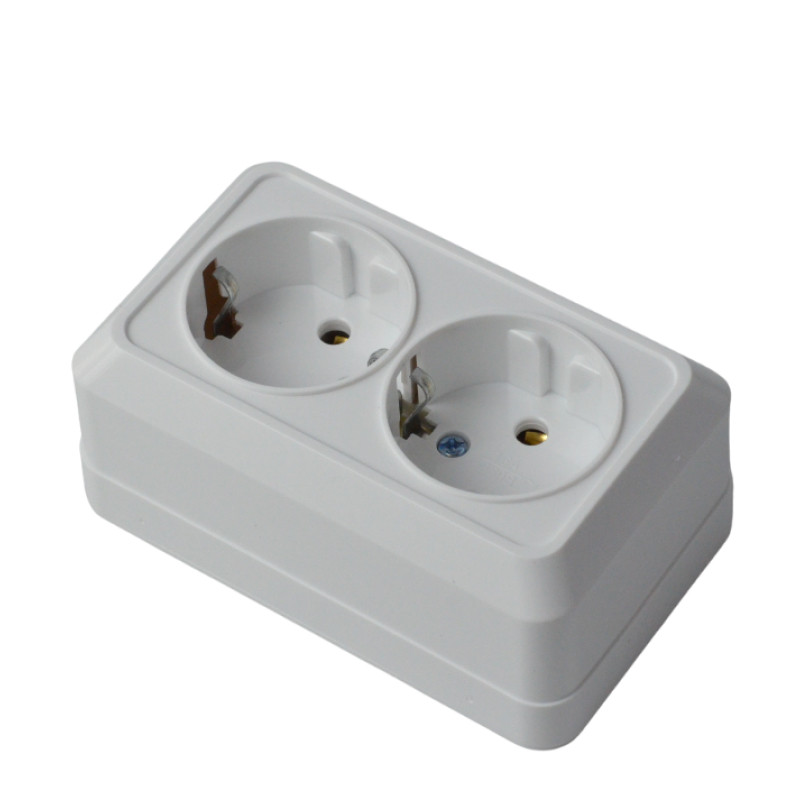 Розетка электрическая SPARTUM YK1812, 250V/16A двойная наружная с заземлением, керамика Белый (10шт)