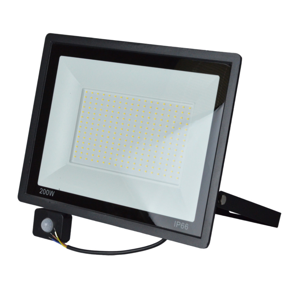 Прожектор светодиодный SPARTUM AC165-265V 200W/2310lm IP65 6500K с датч/движ.