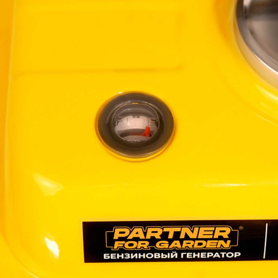 Генератор бензиновый Partner for Garden GG1300 (1/1.2кВт, 220В 1-фаза, 4-такт., руч.стартер, медь) Генератор бензиновый Partner for Garden GG1300 (1/1.2кВт, 220В 1-фаза, 4-такт., руч.стартер, медь)