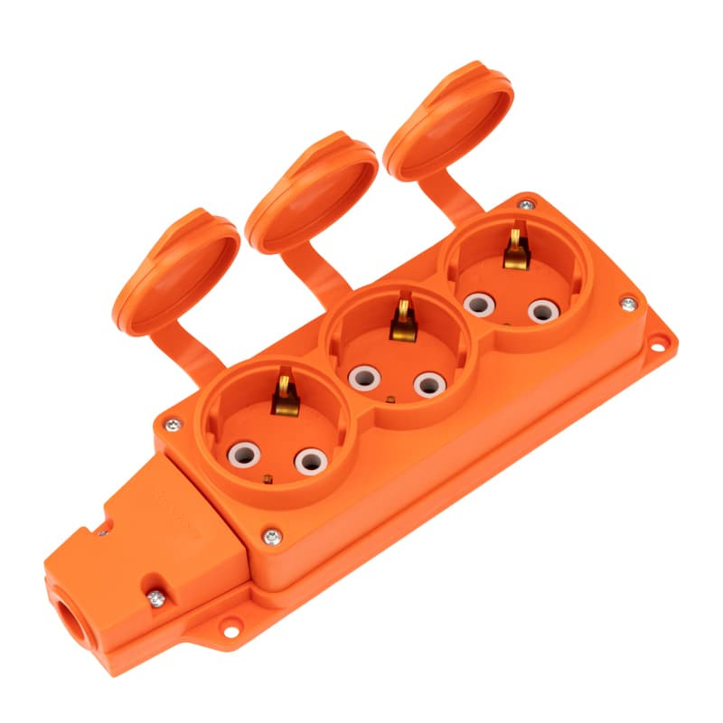 Розетка (колодка) влагозащищенная с крышкой 3 гнезда REXANT COMPACT, с/з, 16А, IP54, каучук, Оранж