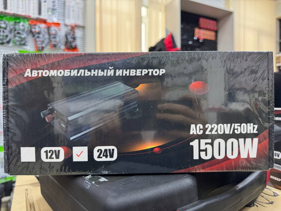 Инвертор-преобразователь автомобильный S-TORG 24V>>220V 1500W