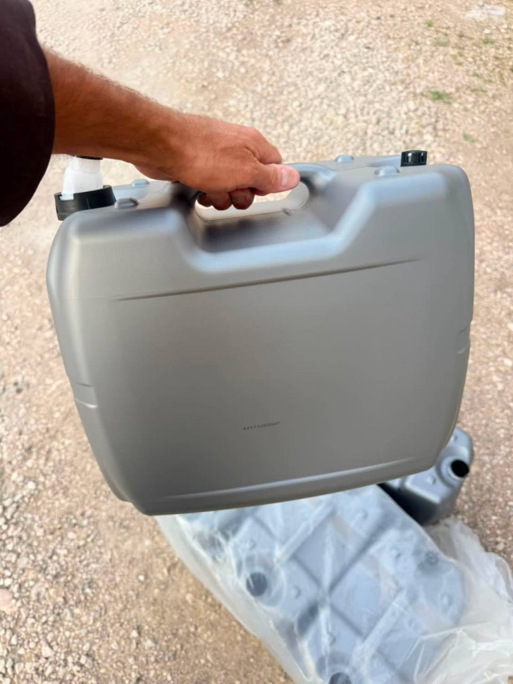 Канистра усиленная S-POWER 20л для ГСМ (Бензин и др) высокопрочный HDPE , мерная шкала, вент. клапан