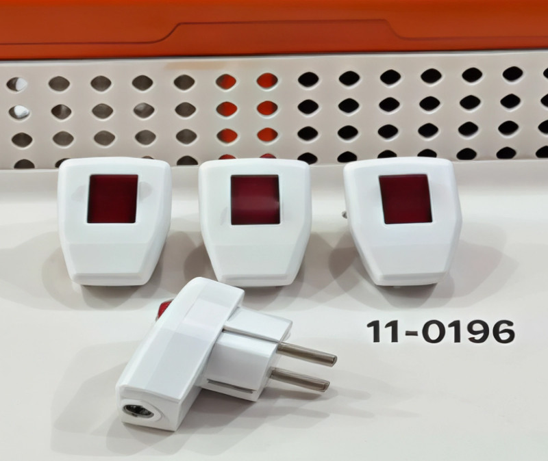 Вилка с вкл/выкл электрическая SPARTUM YK220 с заземлением термопластик 250V/16A (белый) (20шт)