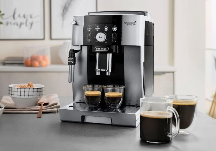 Кофемашина DeLonghi Magnifica S Smart ECAM 250.23 SB (S) Кофемашина DeLonghi Magnifica S Smart ECAM 250.23 SB (S)