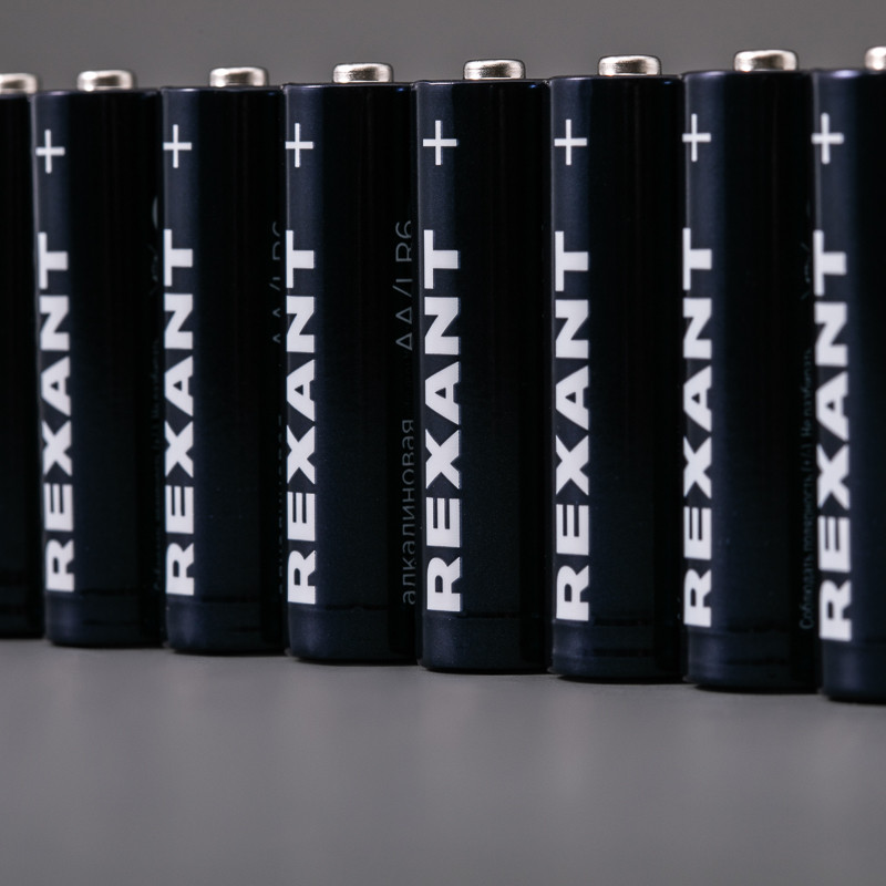 Элемент питания REXANT AA/LR6, пальчиковая, 1,5В, блистер 24 шт, алкалиновая