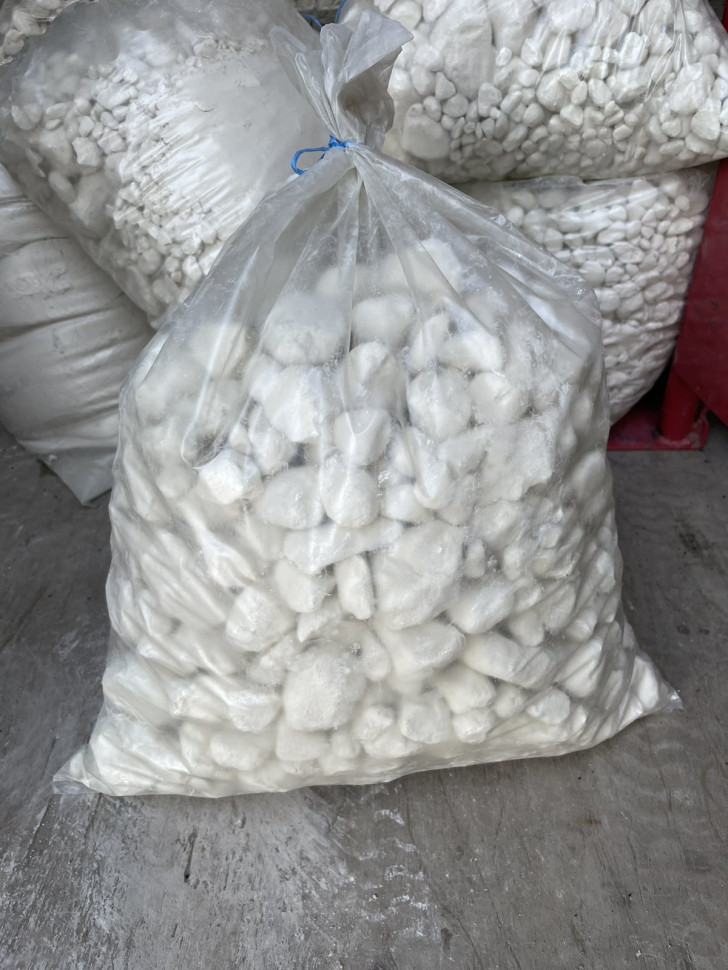 Известь негашенная S-TORG 5кг ( цена за уп 5кг ) Известь негашенная S-TORG 5кг ( цена за уп 5кг )