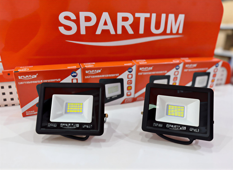 Прожектор светодиодный SPARTUM AC165-265V 20W/1800lm IP67 6500K (190х93х23мм)