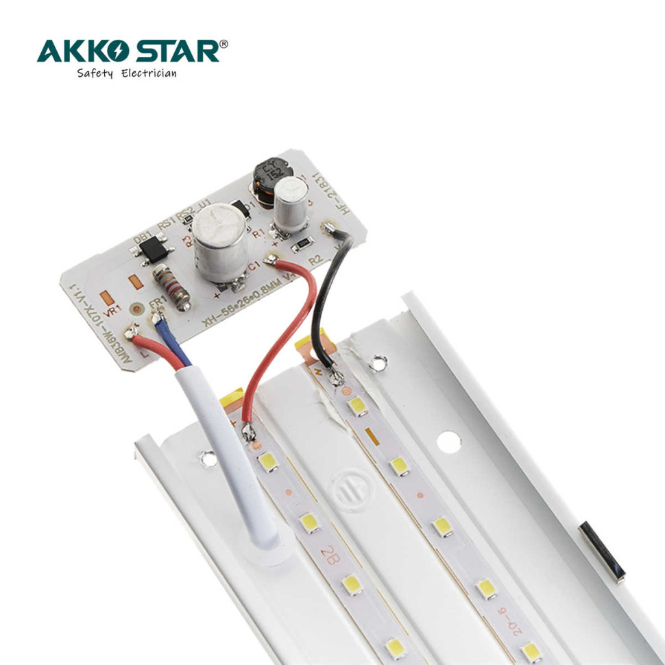 Светильник линейный светодиодный AKKOSTAR T12-100W/8000lm призма (6500K) 1200мм