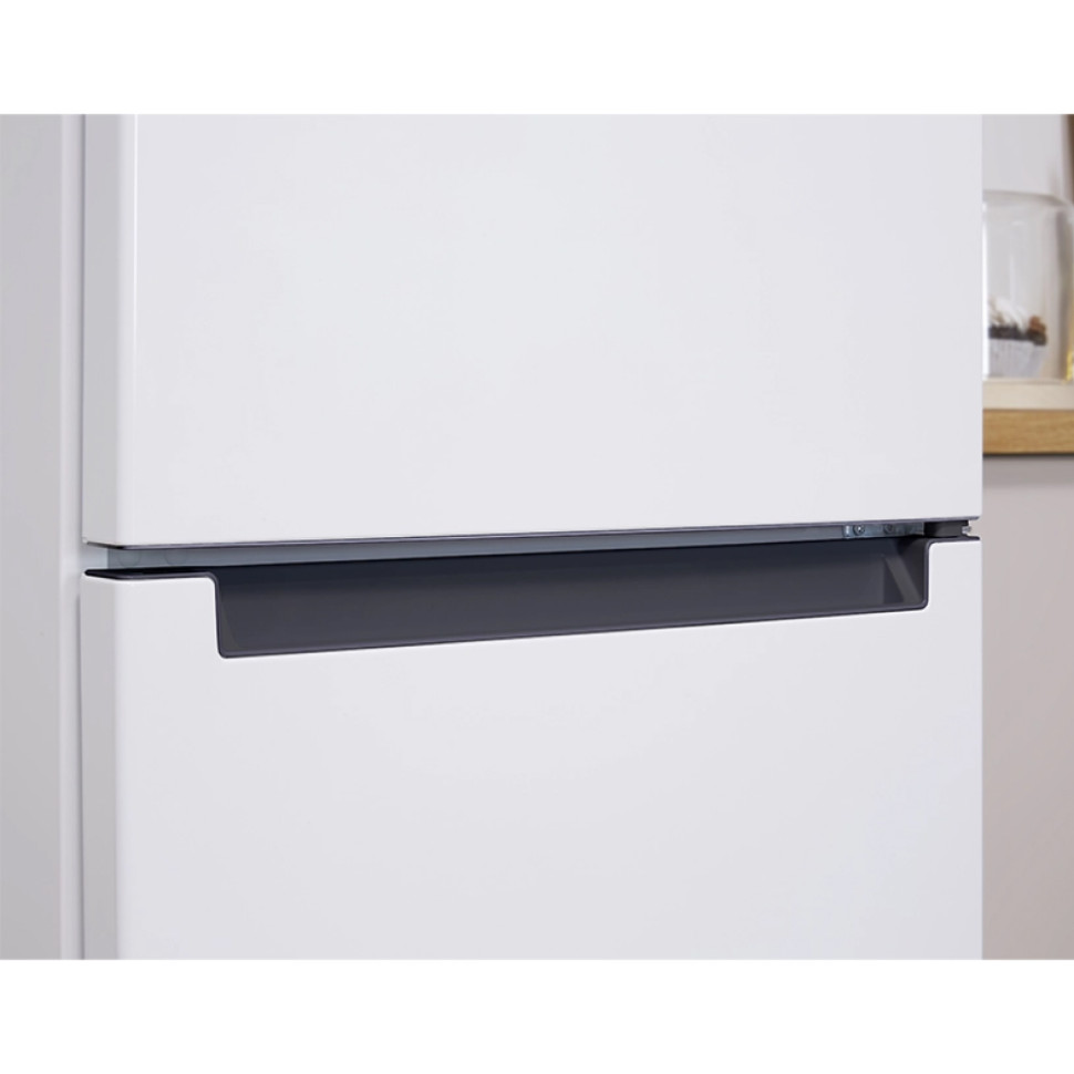 Холодильник двухкамерный Indesit DS 3180 W, Белый, 223л/87л, мороз.снизу, Direct Cool, 185х60х62см
