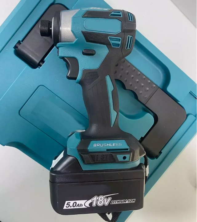 Винтоверт бесщеточный Мак (Импакт) 18В,ударный,180 Нм.