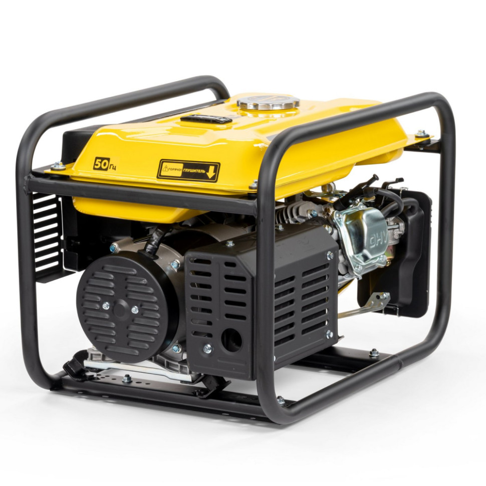 Генератор бензиновый CHAMPION GG3200 (3,2/3,5кВт, 220В, 4-такт., бак 15л, AVR, мед.обмот., ручной) Генератор бензиновый CHAMPION GG3200 (3,2/3,5кВт, 220В, 4-такт., бак 15л, AVR, мед.обмот., ручной)