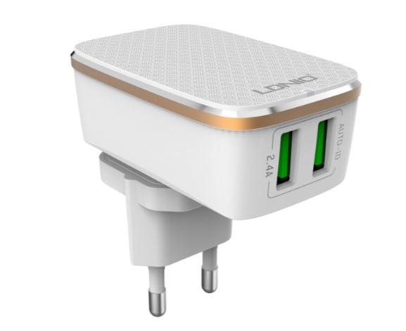 СЗУ LDNIO A2204 2,4A Auto-ID 2USB ports + кабель Lightnibg Белый